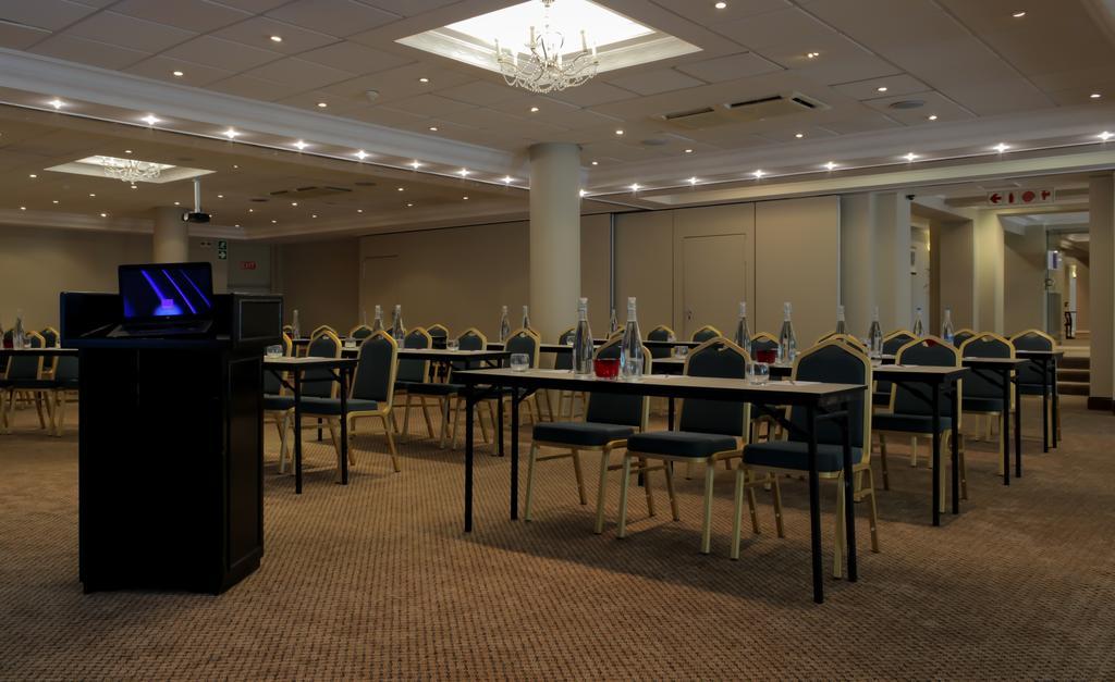 Hotel Le Vendome Cape Town Ngoại thất bức ảnh The conference room