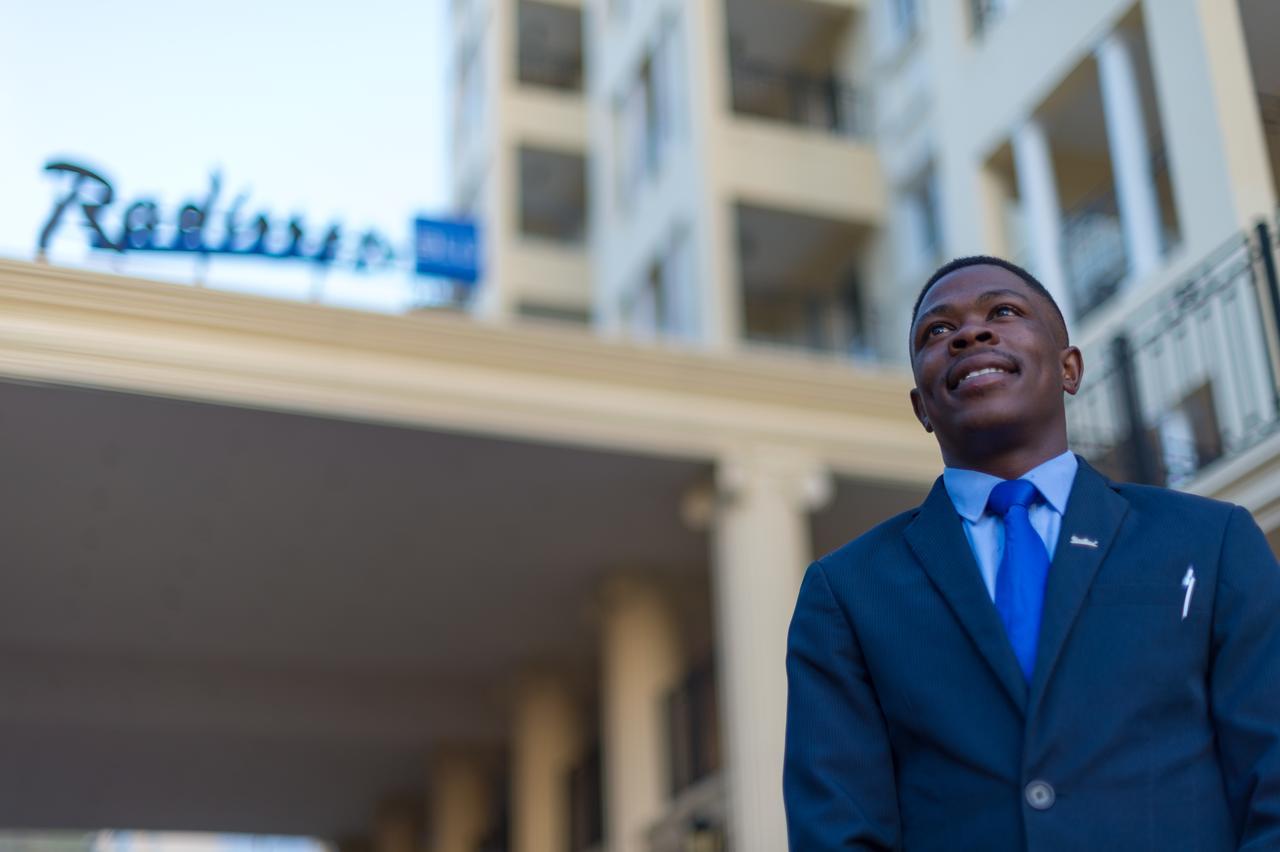 Hotel Le Vendome Cape Town Ngoại thất bức ảnh A Radisson Blu hotel in Tanzania